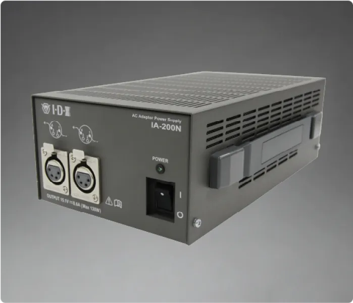 IDX IA-200N, 130W / 13,8V DC Netzteil mit 2x 4-pol XLR Ausgang